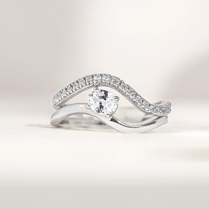 Romantisches Verlobungs-Set mit Diamantringen Zora