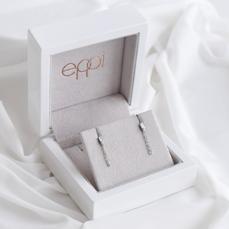 Minimalistische Hängeohrringe Neilina 93343