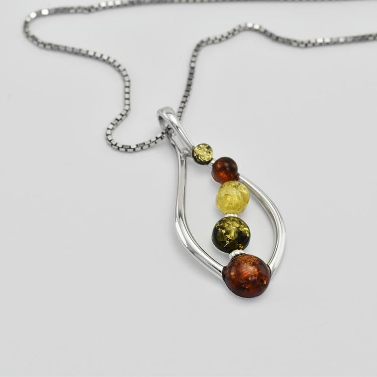 Silber Anhänger mit Bernstein Kuugel 24636