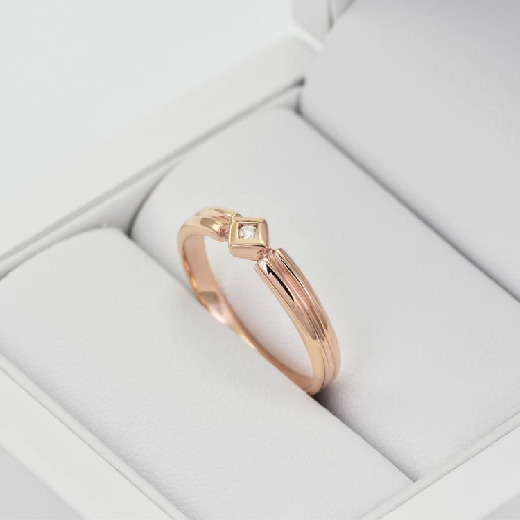 Ring mit Diamanten 24751