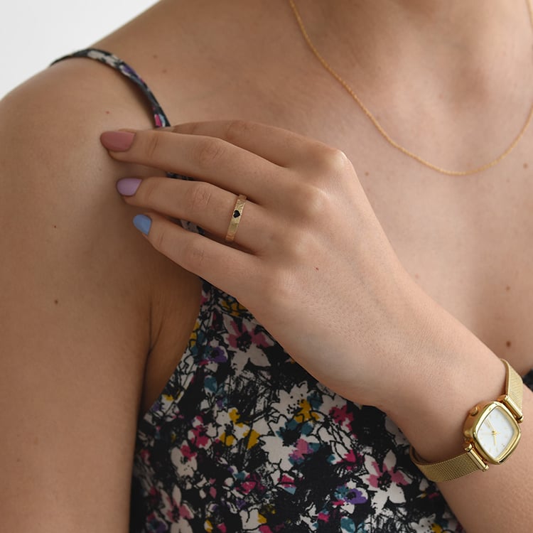 Gehämmerte goldene Eheringe mit mit Emaille Herz Abale 67065