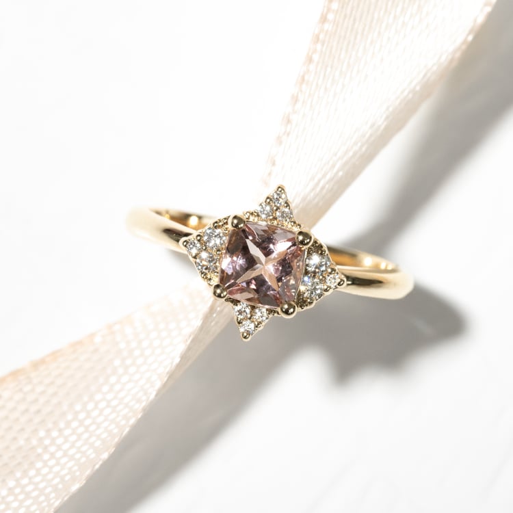 Ring mit Morganit und Diamanten Ethany 127137