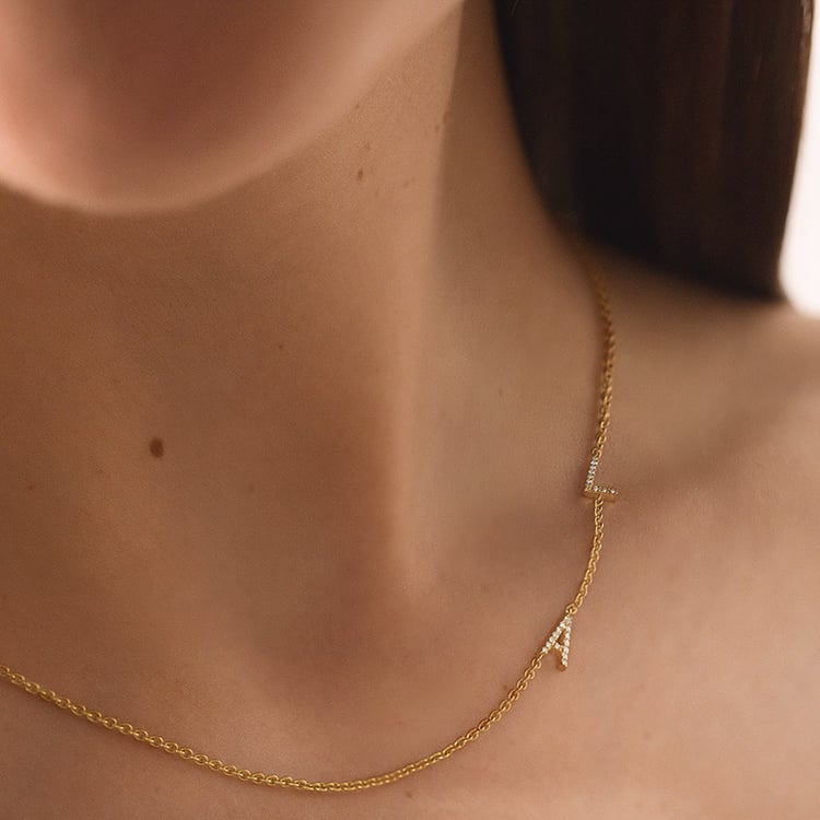 Silberne Kette mit zwei Buchstaben und Lab Grown Diamanten Lupe 152765