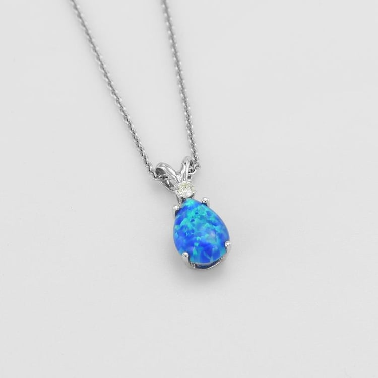 Opal Anhänger mit Diamanten 51090