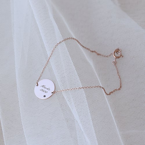 Goldenes Armband mit schwatzen Diamant Shalek