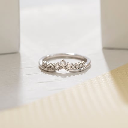 Ring in V-Form mit Lab Grown Diamanten Bethanie