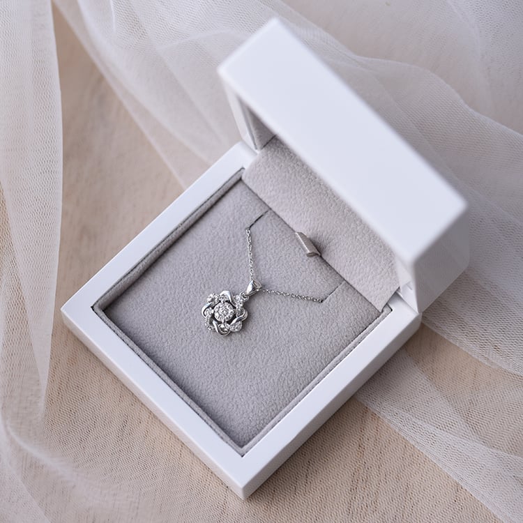 Blumenanhänger aus Gold 59041