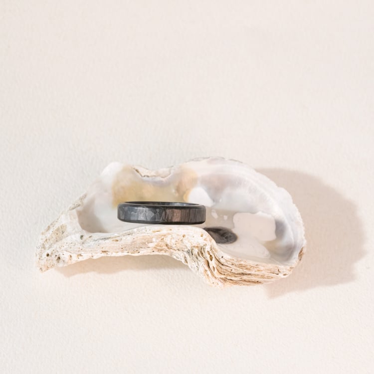 Flacher Ehering aus Carbon mit abgeschrägten Kanten Versiss 116288