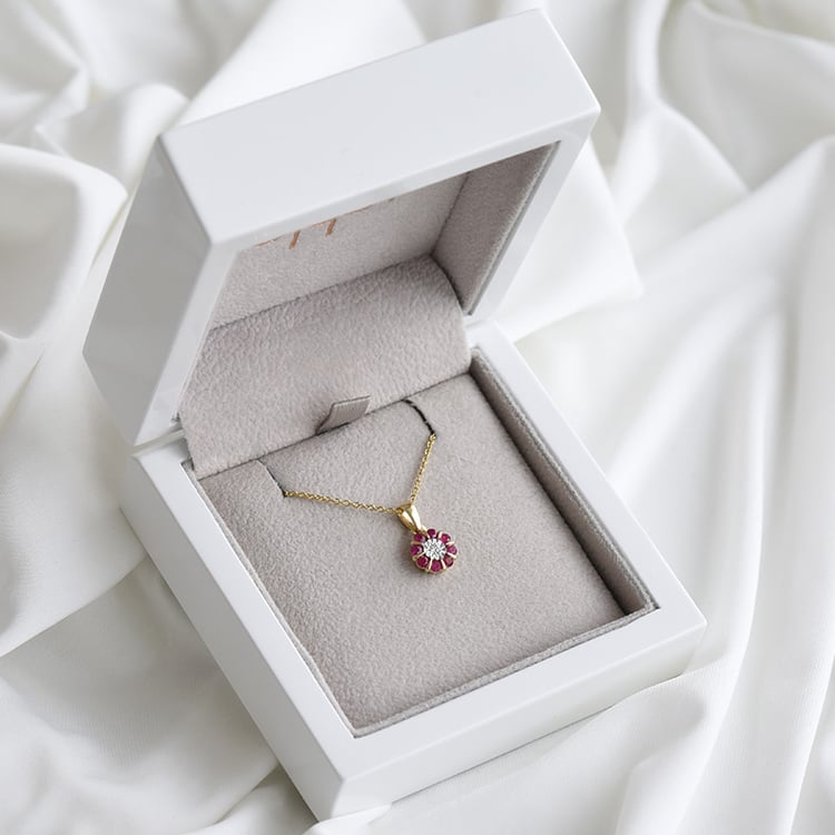 Anhänger mit Rubinen und Diamanten Greta 84935