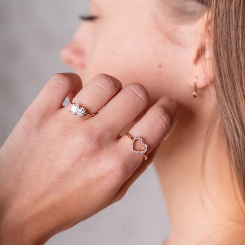 Romantischer Ring mit Diamanten Luice