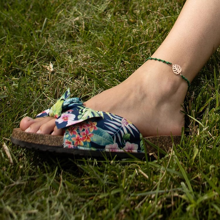 String-Armband mit einem Blatt der Monstera 108800