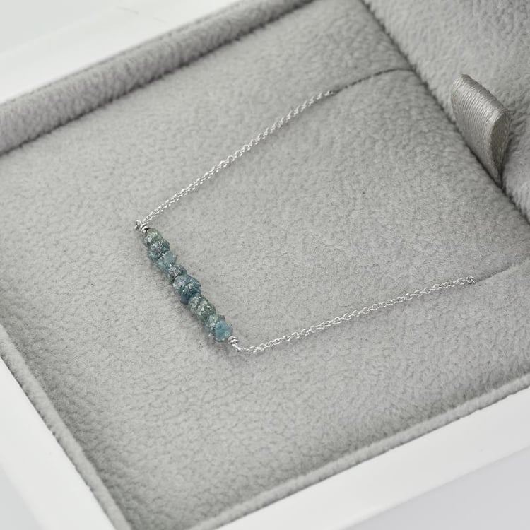 Goldarmand mit blauen ungeschnittenen Diamanten Wiul 38642