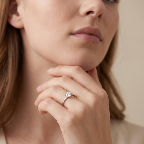 Verlobungsring aus Gold mit 1.13ct IGI-zertifiziertem Lab Grown Diamanten Birdie