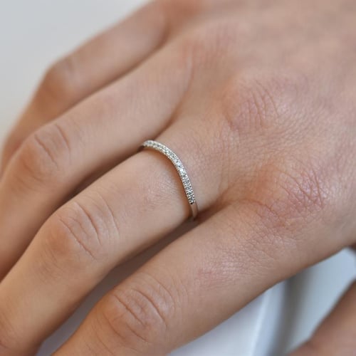 Memoire Ring in V- Form mit Diamanten Celiena