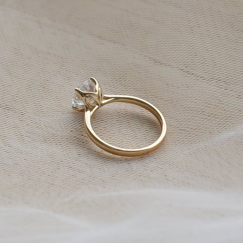 Solitär Verlobungsring mit Moissanit und Diamant Hleene