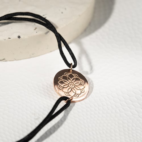 String Armband mit dem Yoga Symbol Mandala