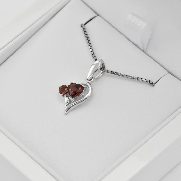 Halskette mit Granat 32477