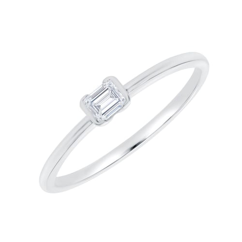 Minimalistischer Ring aus Silber mit einem Diamanten in Emerald-Form Henrik