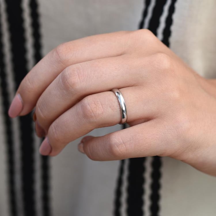 Klassische Eheringe aus Platin Ygyn 25845