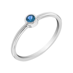 Goldener minimalistischer Ring mit London Topas Emilien