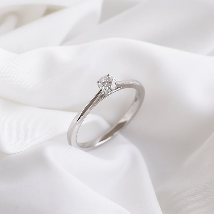 Ring mit Diamanten mit Karatgewicht nach Wahl Glynn 92087