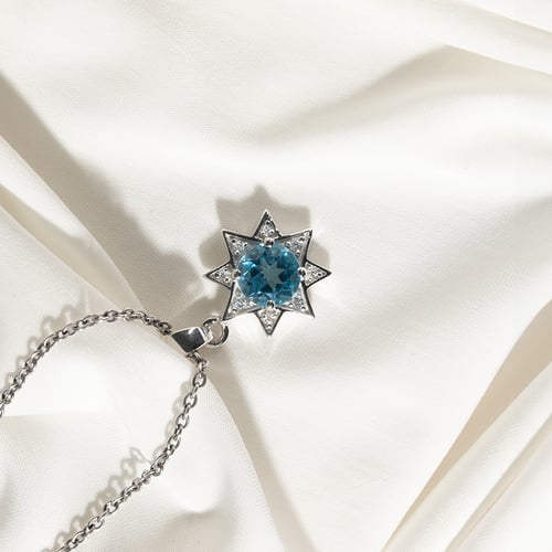 Silberne Anhänger mit Topas und Zirkonia in Sternform Bohemia