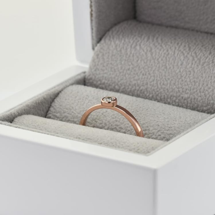 Ring aus Gold 36000
