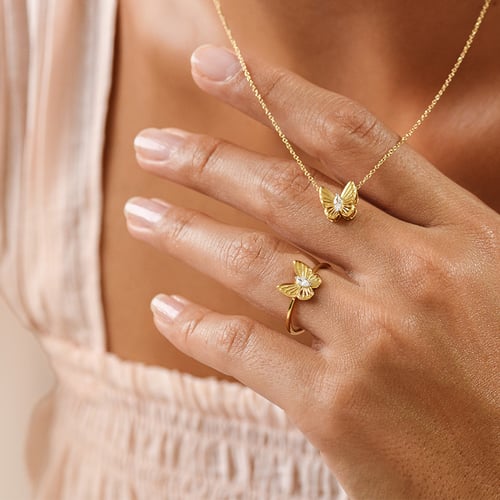 Anhänger mit Diamanten in Form eines Schmetterlings Larisa