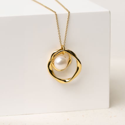 Silberner Perlenanhänger Alya