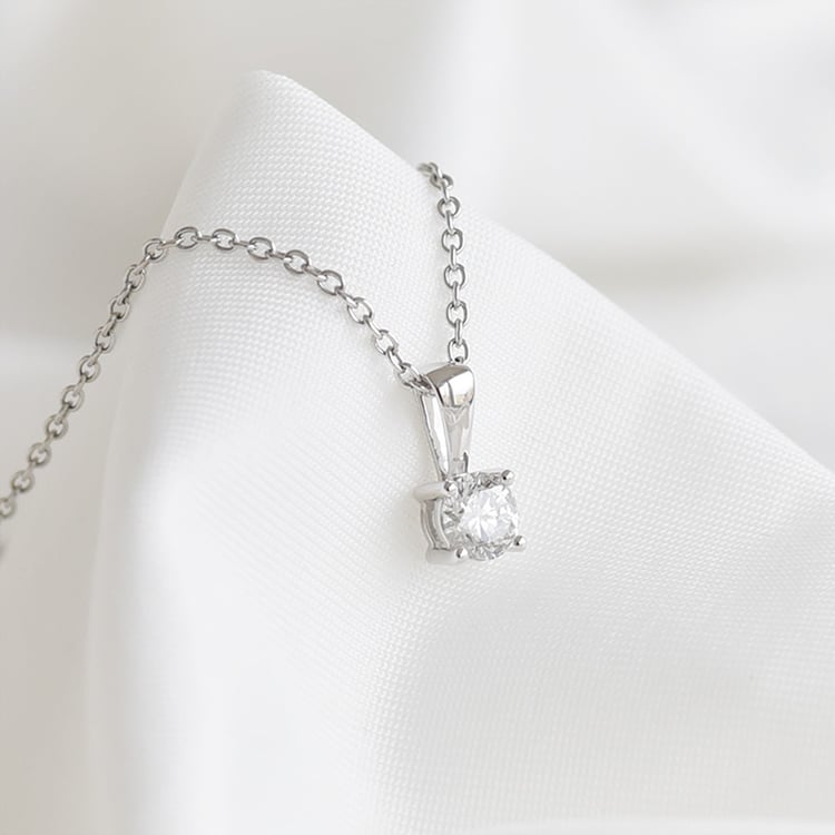 Anhänger mit Diamant und vier Krappen Alexen 92709