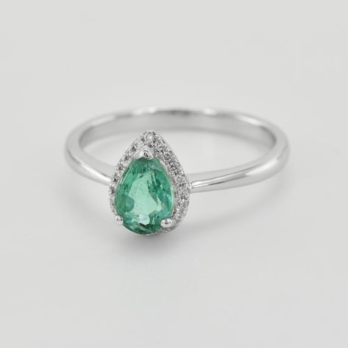 Goldener Smaragdring mit Diamanten Disha