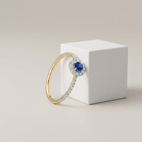 Silber Halo-Ring mit blauem Saphir und Lab Grown Diamanten Lys