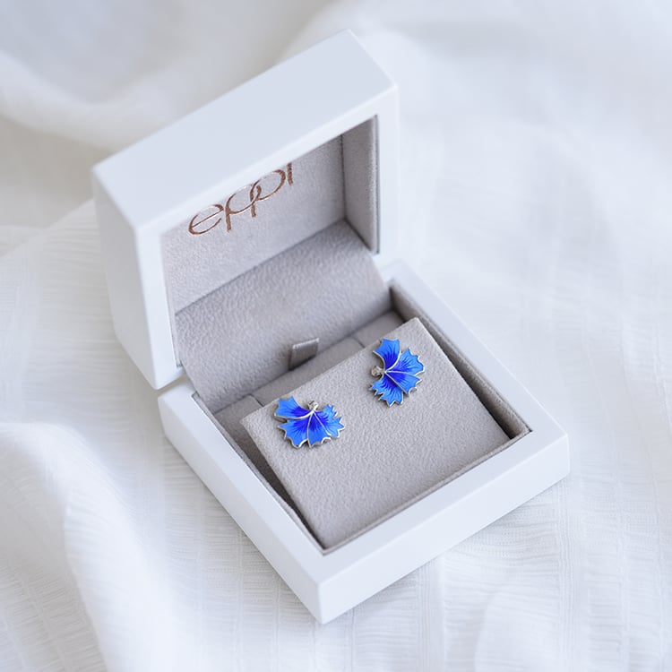 Ohrringe mit Blüten 64099