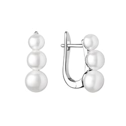 Silberne Hängeohrringe mit drei weißen Perlen Arielle