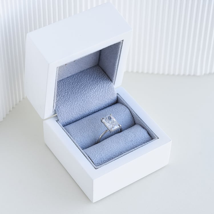 Goldring mit Moissanite 97524