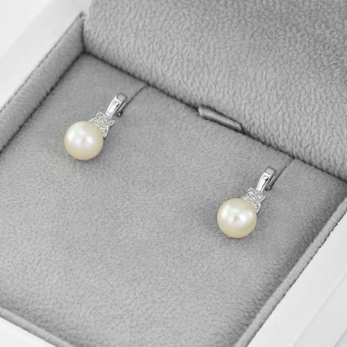 Elegante Perlenohrringe mit Diamanten Barbary