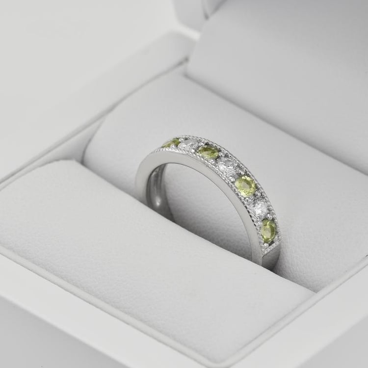 Silberner Eternity-Ring mit Olivinen und Zirkonia Ednah 37638