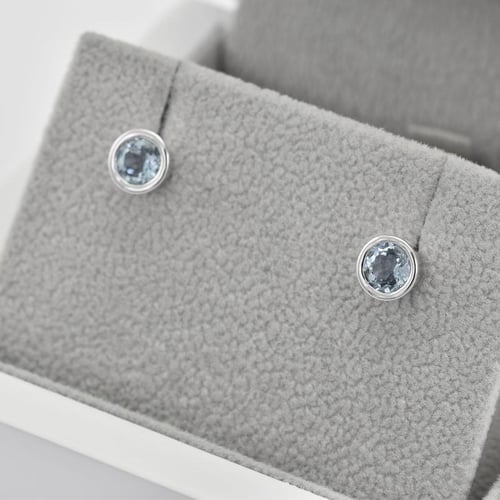 Goldenes Schmuckset mit Aquamarinen Omame