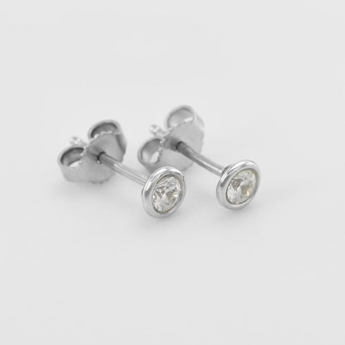 Ohrringe mit Lab Grown Diamanten und Auswahl des Karatgewichts Pavline