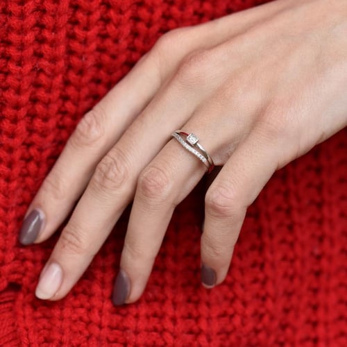 Goldenes Ringset mit Diamant Hera