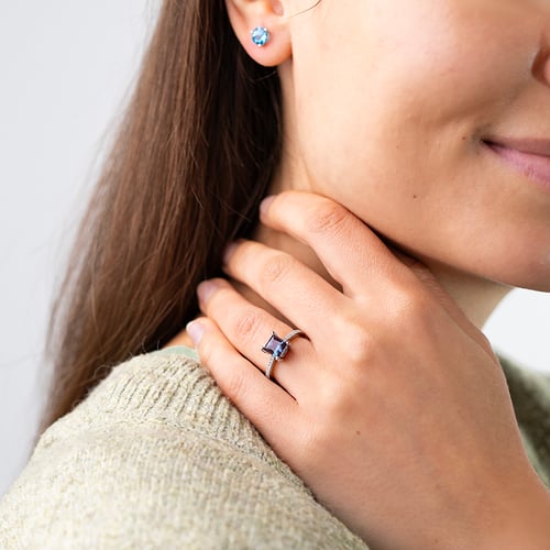 Ring mit Lab Grown Alexandrit und Diamanten Kip