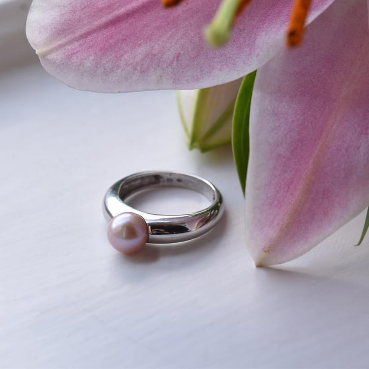 Goldring mit Perle mit Floral-Hintergrund 12337