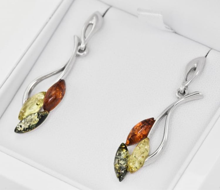 Silberne Hängeohrringe mit Bernstein Karoly 27058