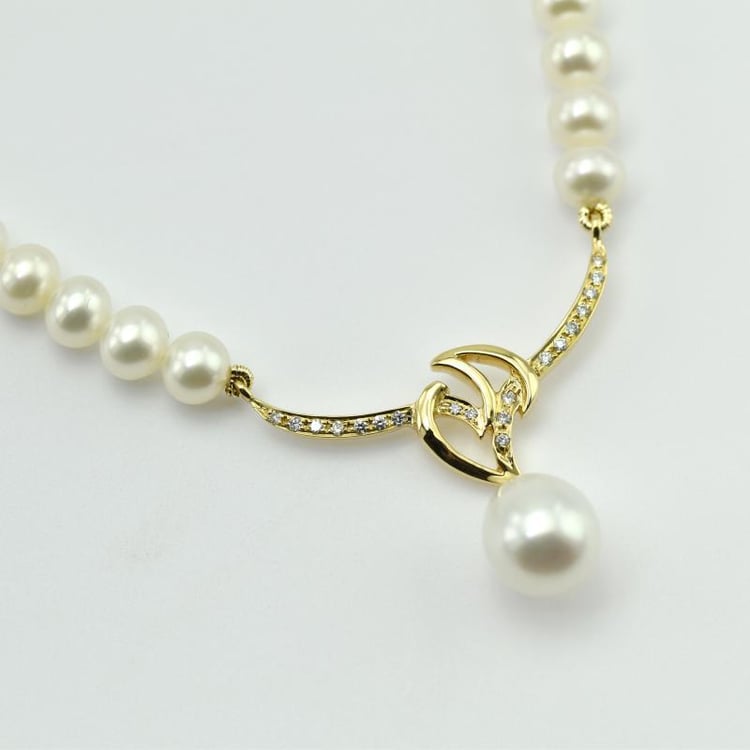 Perlenkette mit Diamanten aus 750 Gold Ednit 10848