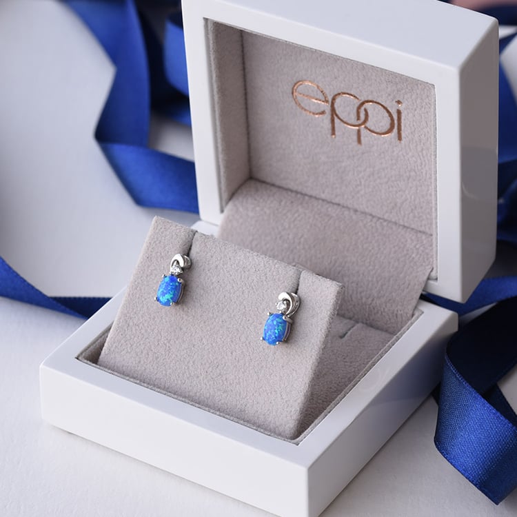 Blauer Opal in Silberohrringe 78508