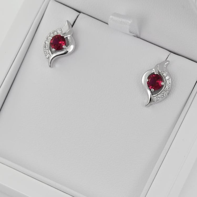 Rubinohrringe 32530