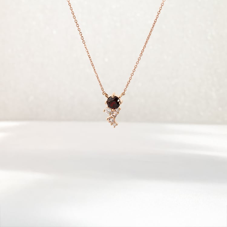 Set aus Cluster Schmuck mit böhmischen Granaten, Morganiten und Moissaniten Ester 147227