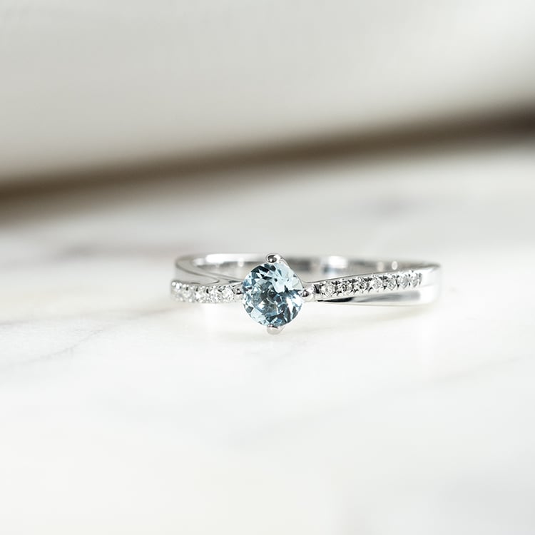 Ring mit Aquamarin und Lab Grown Diamanten Sewyn 132476