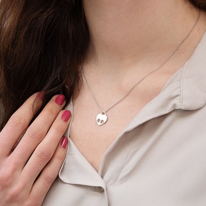 Herzanhänger mit Pfoten und Gravur Miley