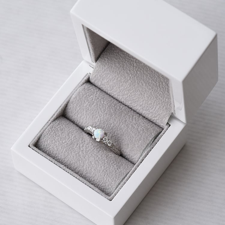 Ring aus Silber mit Opal und Zirkonia Tereza 73510